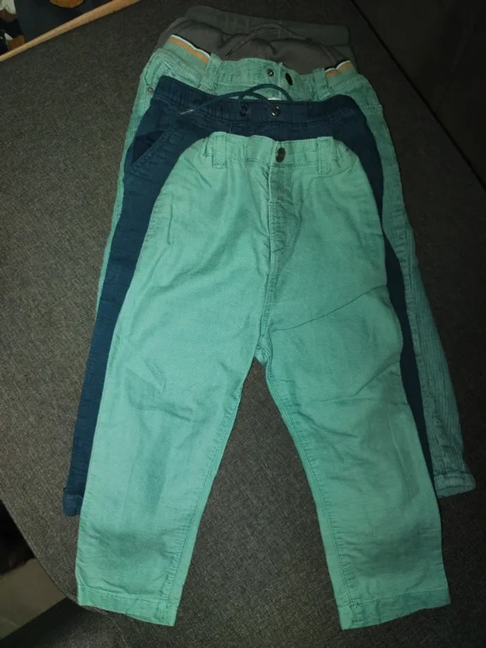 Lot 5 pantalons - photo numéro 2