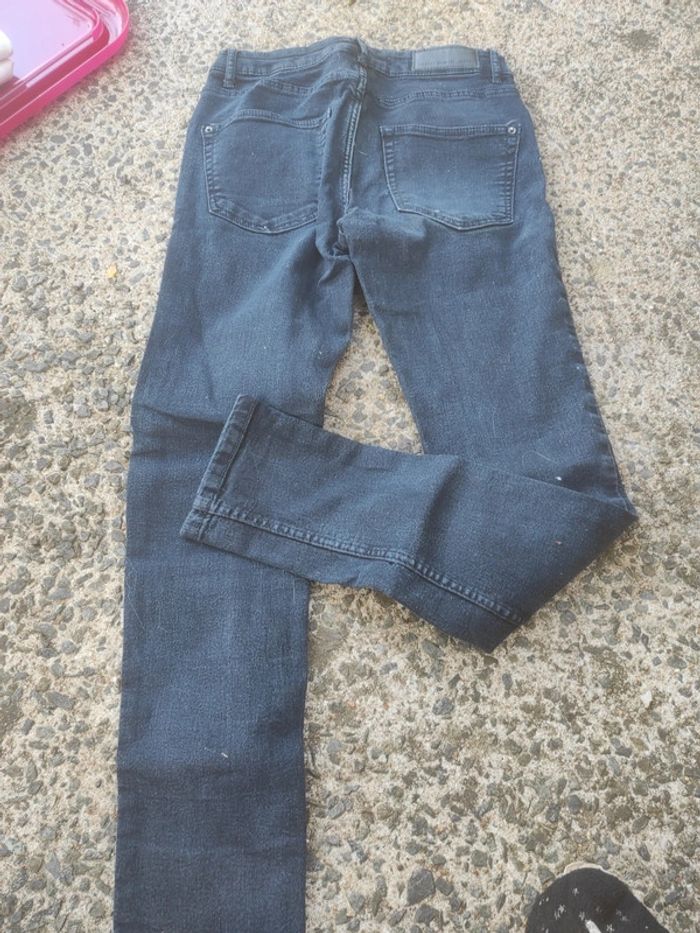 Jean taille 36 - photo numéro 2