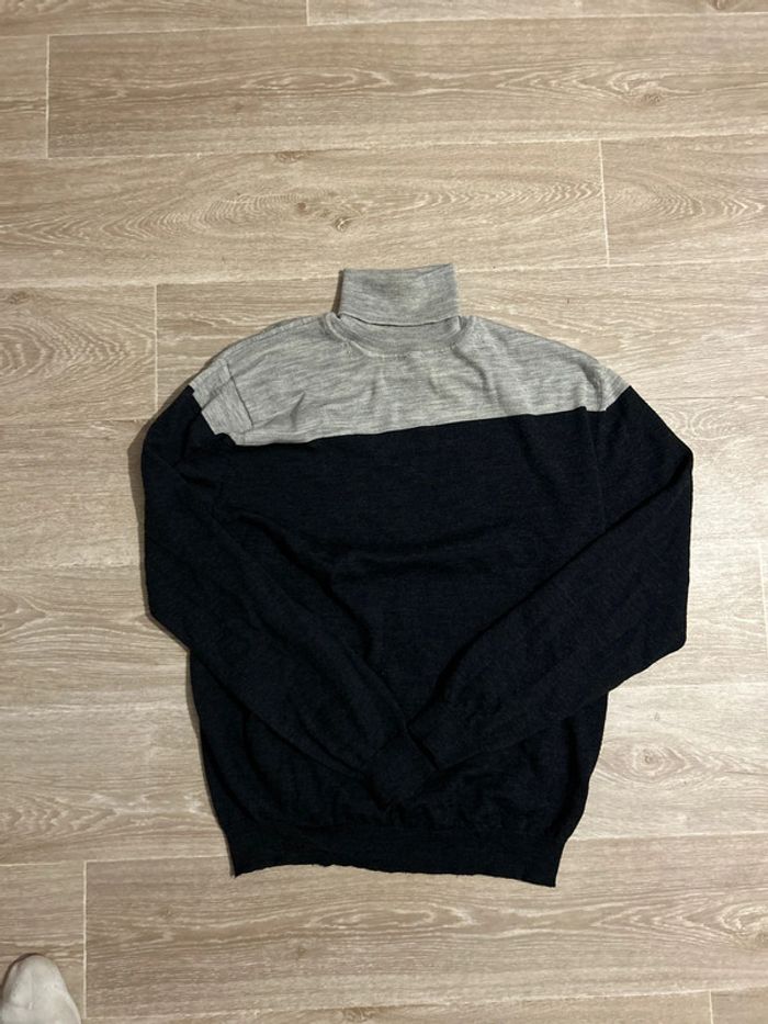 Pull col roulé Azzaro