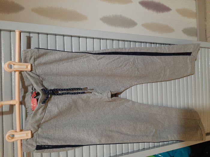 pantalon jogging et jeans pour filles Taille 6 ans - photo numéro 4