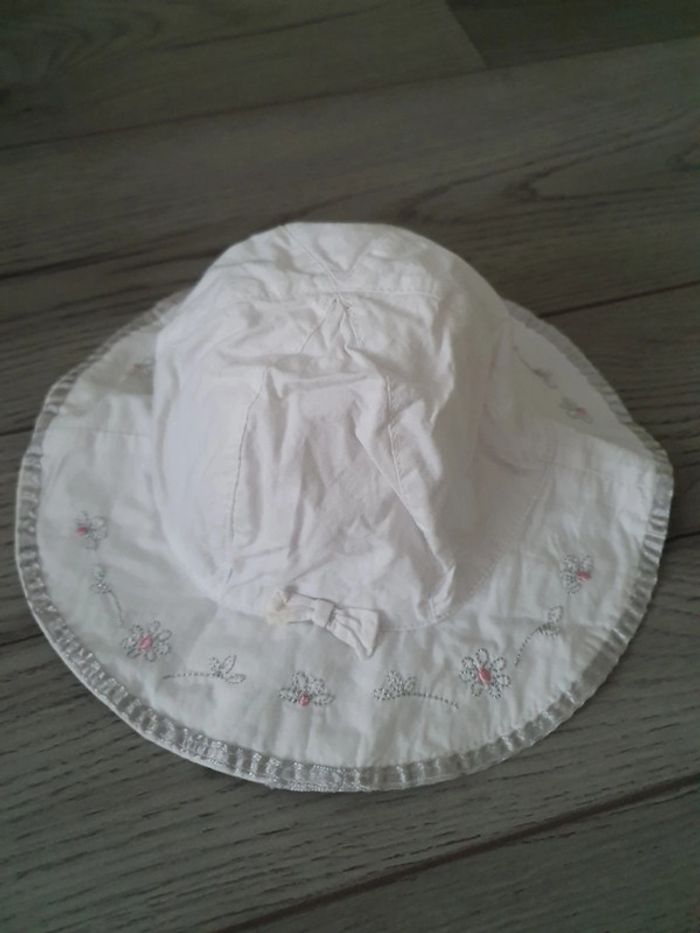 Chapeau bébé 6 / 12 mois