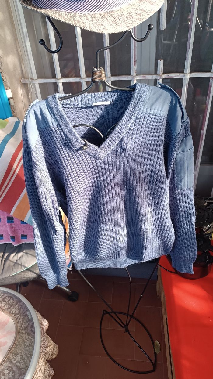 Pull  col v 100 % laine taille l - photo numéro 6