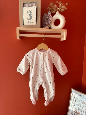 Pyjama rose à motifs orchestra taille 3 mois