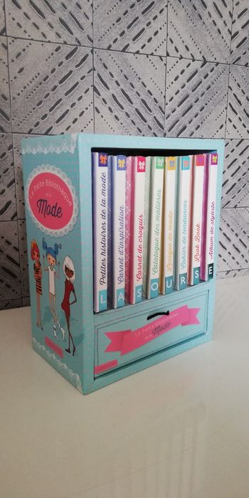 Livre Larousse mode junior