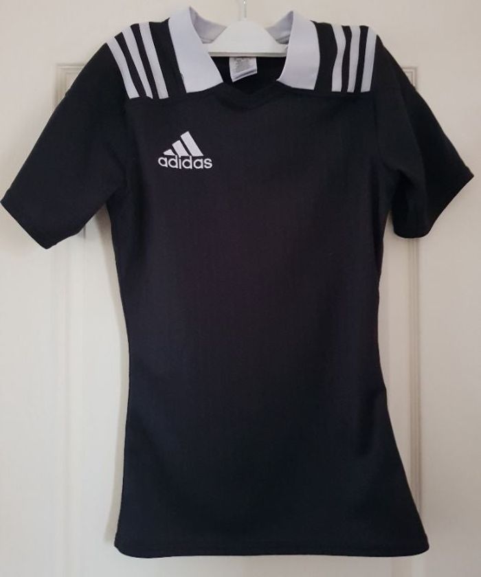tshirt Adidas, noir et blanc, manches courtes