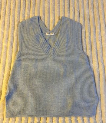 pull sans manche bleu 