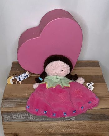 CAT06 doudou poupée 👧🏻 catimini