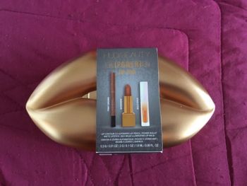 Coffret Lèvres Huda Beauty Édition Limitée Neuf