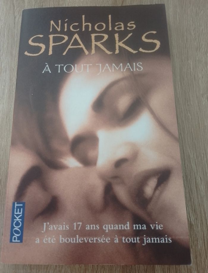 Livre  Atout jamais