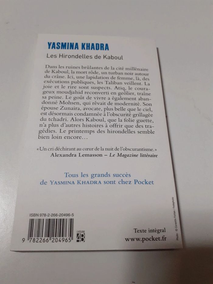 Les hirondelles de Kaboul, Yasmina Khadra - photo numéro 2