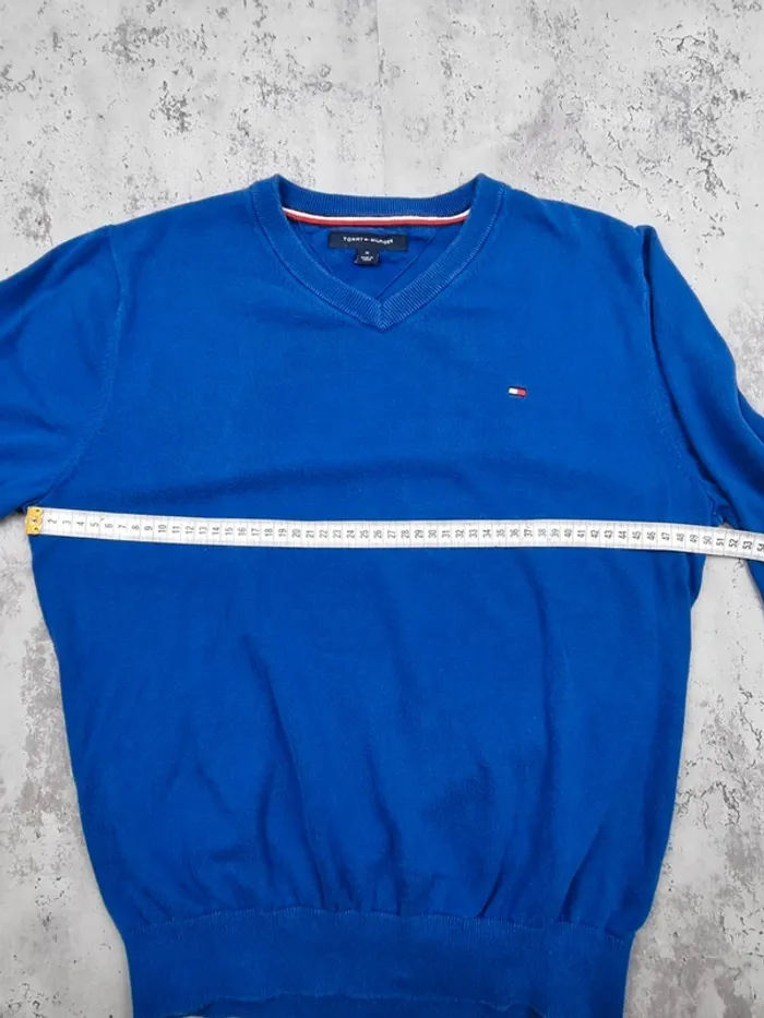 Pull col V Tommy Hilfiger bleu – Taille M Femme (mesures en photo) - photo numéro 10
