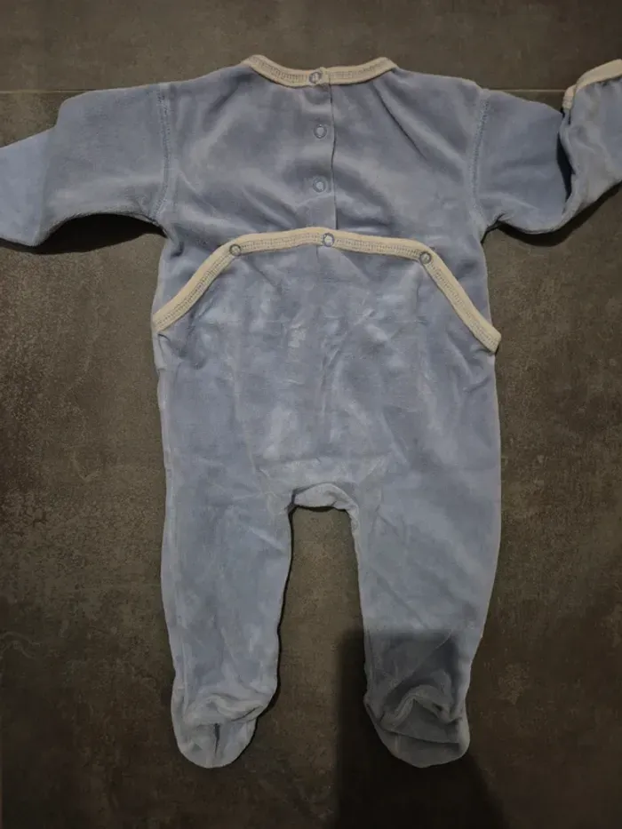Lot pyjamas 9 mois - photo numéro 9