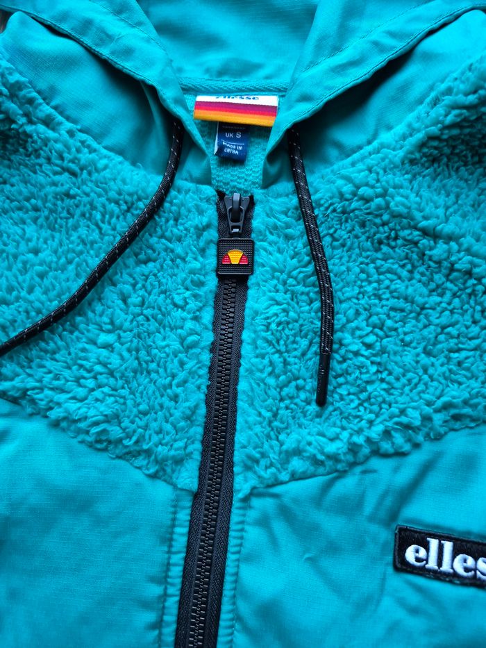 Veste polaire 3/4 zip - ellesse  - verte - taille S  - très bon état. - photo numéro 4
