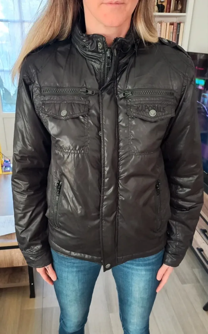 Blouson noir Kaporals T.36/38