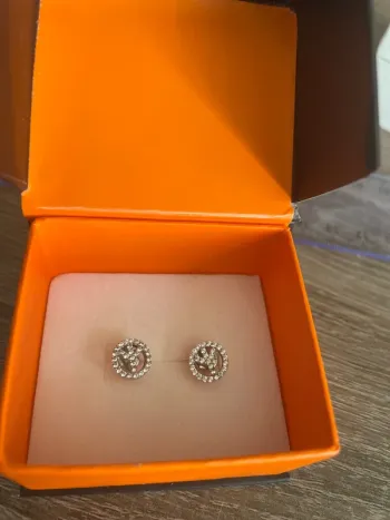 Boucle d’oreille