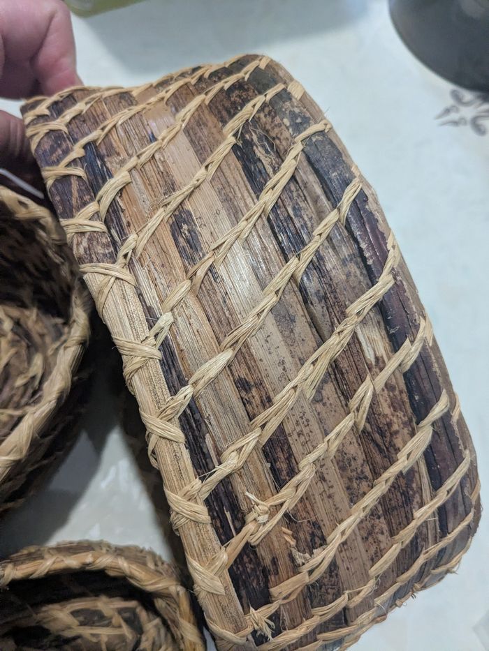 Magnifique ensemble de corbeilles tressées gigognes vintage. De - photo numéro 8