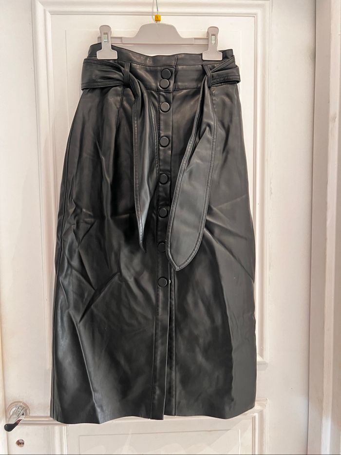 Jupe longue  en simili cuir