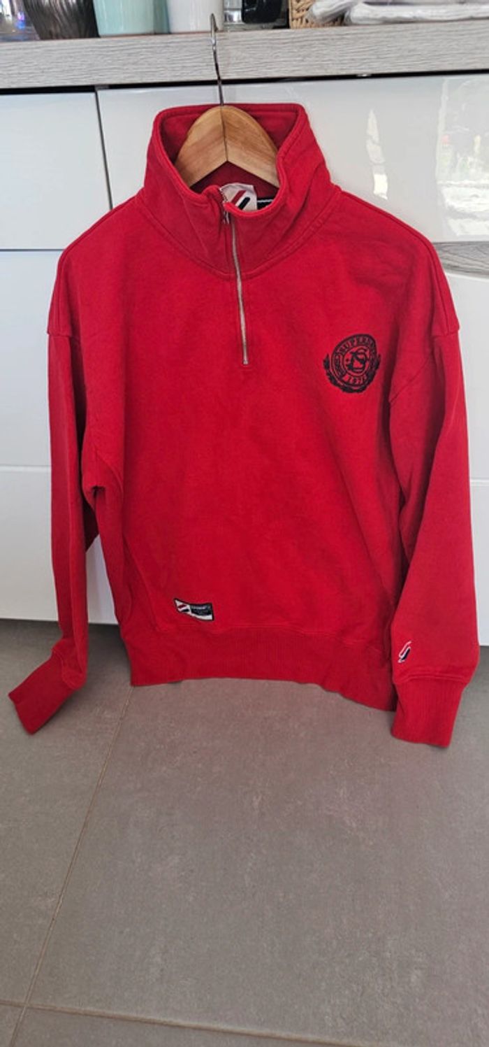 Sweat rouge Superdry taille XL toucher doux