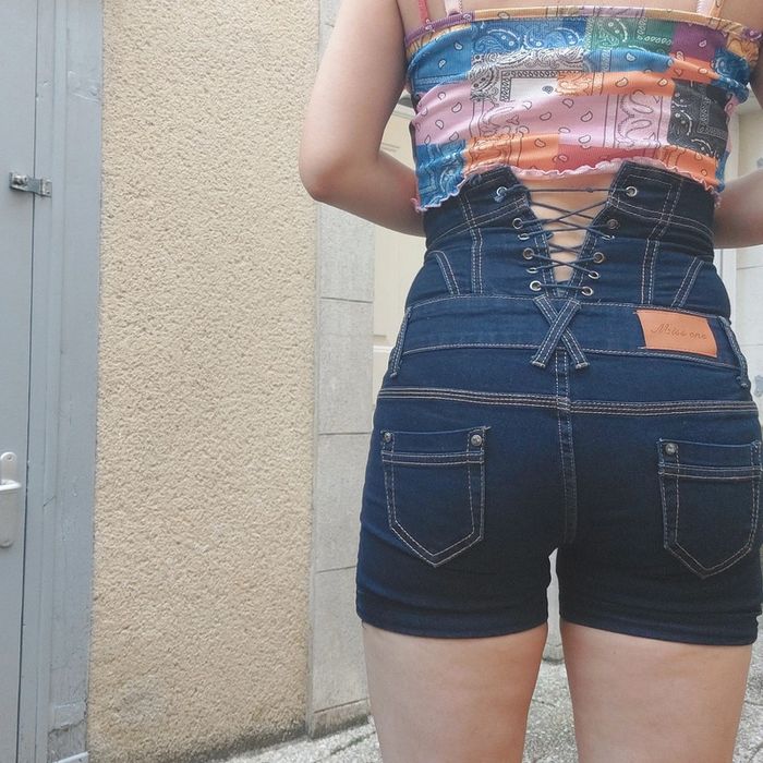 Short pour taille 36 - photo numéro 3