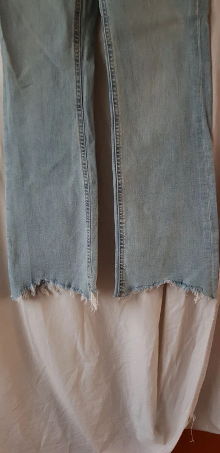 Jeans pattes évasées - photo numéro 2