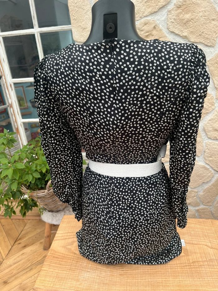 Robe noire et blanChe à fleurs mango taille L 40 femme - photo numéro 3