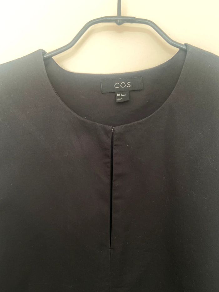 Robe COS noire - photo numéro 2