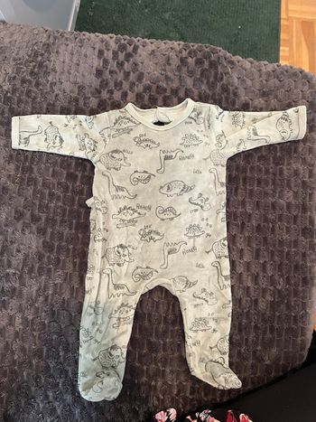 Pyjama 3 mois en détaille ou en lots