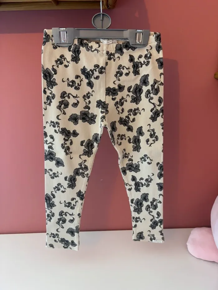 Legging beige fleurs noires Littles Indians 3-4Y