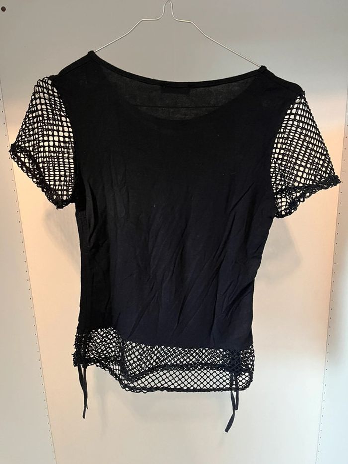 Teeshirt noir ajouré - photo numéro 2