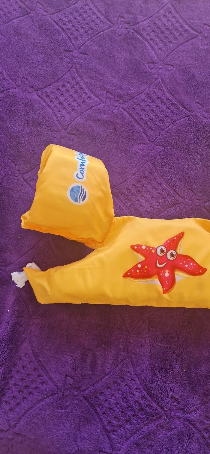 Brassards et gilet de natation combiné - photo numéro 2