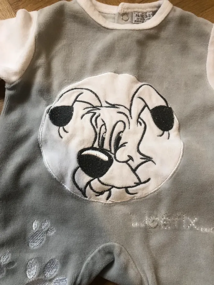 Pyjama 3 mois - photo numéro 2