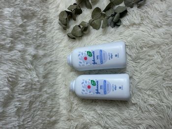 Lot de 2 talc bébé Johnson