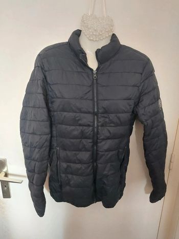 Doudoune Teddy Smith bleu marine taille S