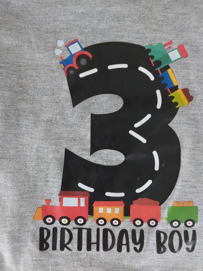 Tee-shirt anniversaire 3 ans garçon taille 3-4 ans - photo numéro 2