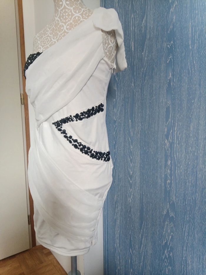 Robe cocktail neuve - photo numéro 3