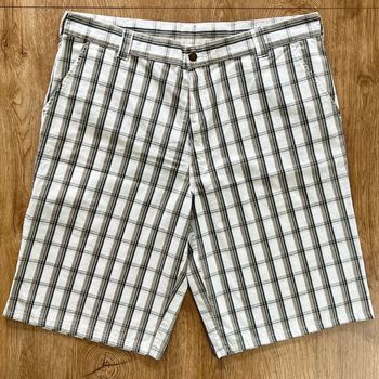 Short large rayé blanc,gris et marron Dickies pour homme en taille 40 (50 taille française)