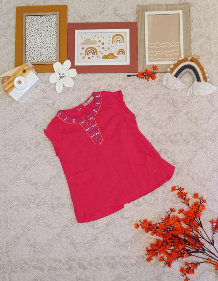 T-shirt bébé 6mois 🌸