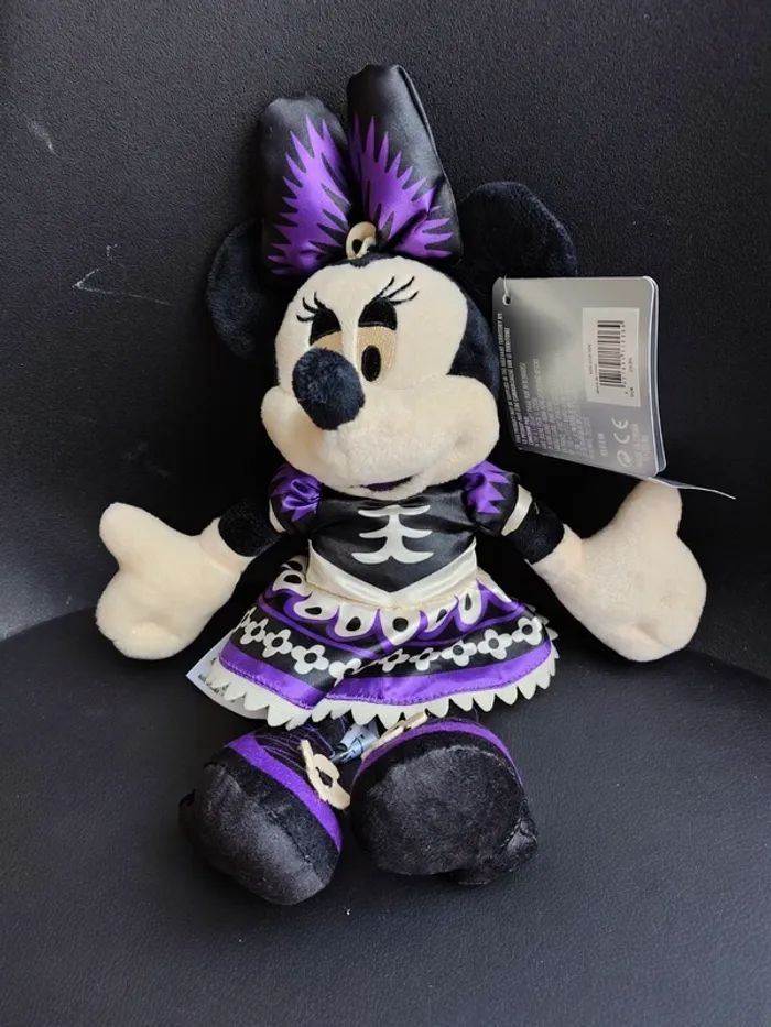 Peluche Minnie Collection "Mystic Halloween 2017". Peluche officielle Disney Parks
