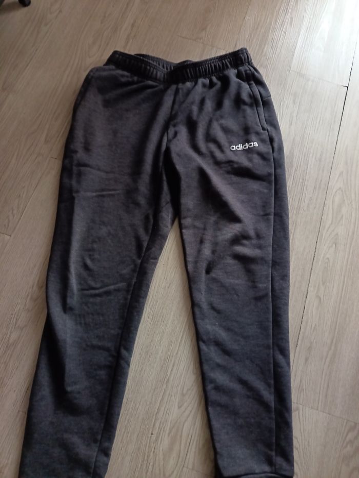 Bas de jogging Adidas taille M