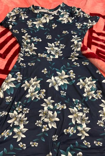 Robe bleu fleurie