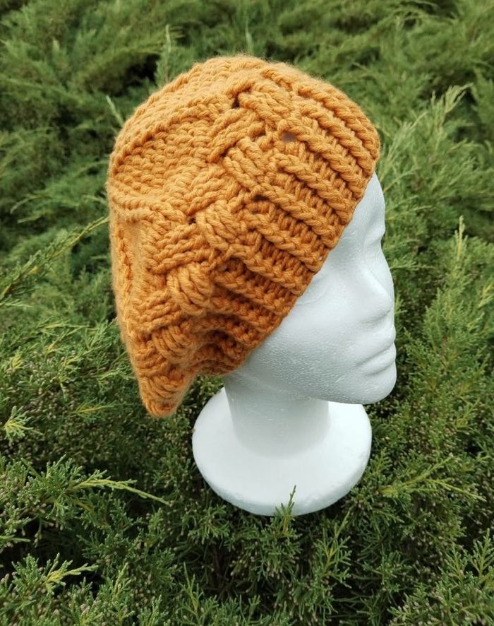 Bonnet Béret crochet couleur moutarde - photo numéro 3