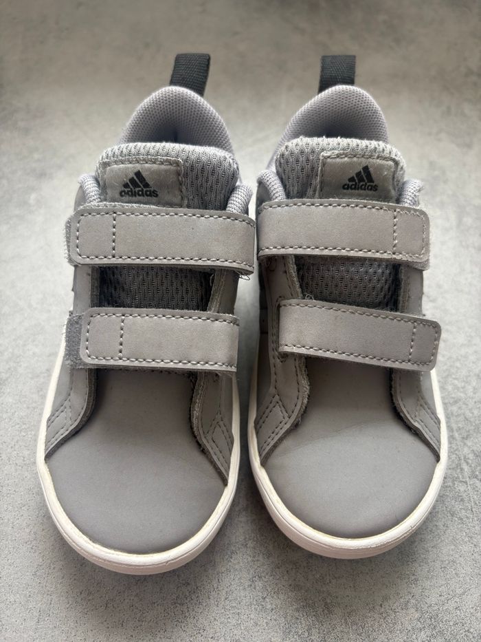 baskets adidas pointure 25 - photo numéro 4