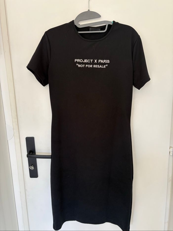 Robe project x Paris