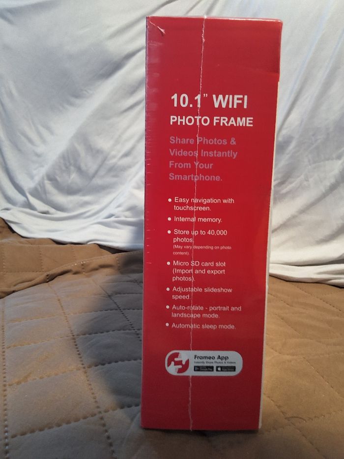 Frameo Cadre photo numérique WiFi 10,1 pouces  tactile HD IPS 32 Go de stockage, rotation automatique, cadres photo en ligne, diaporama, partagez des photos et des vidéos à distance - photo numéro 3