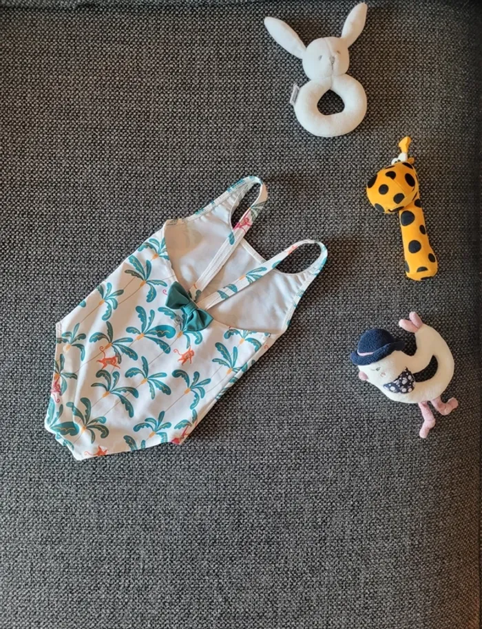 Maillot de bain fille 1 pièce 2-3 ans - photo numéro 3
