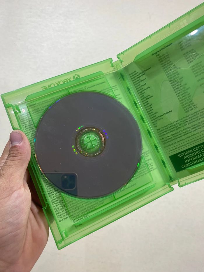 State of Decay 2 Xbox One – Jeu zombie survie - photo numéro 4