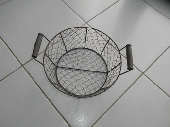Panier en métal