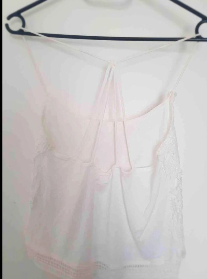 Croc  top  dentelle  taille 38 - photo numéro 5