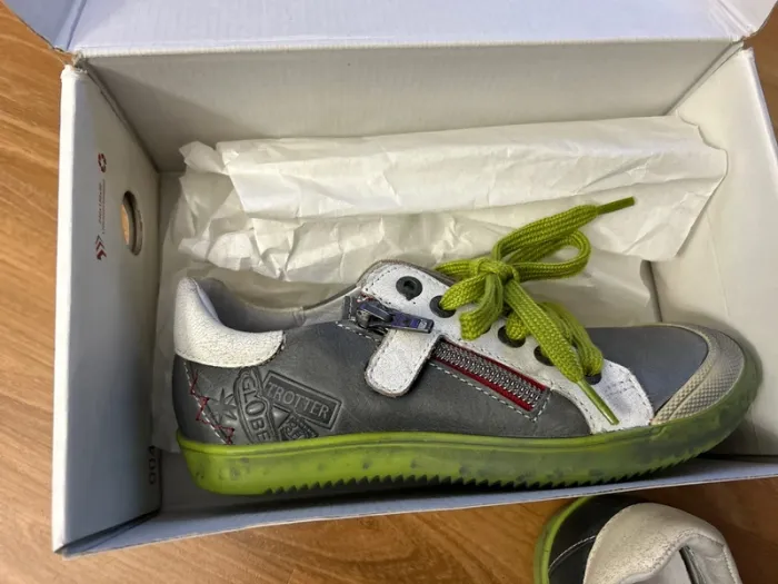 GBB chaussures en cuir neuves pointure 31 - photo numéro 2