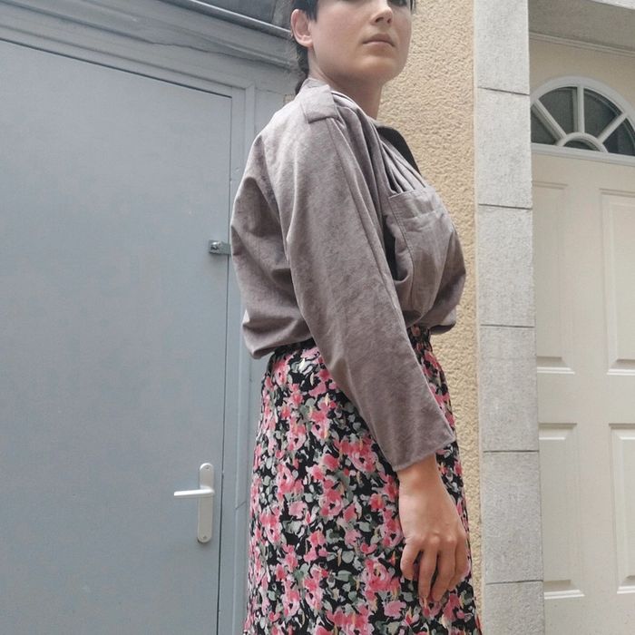 Haut style militaire vintage pour s/m - photo numéro 3